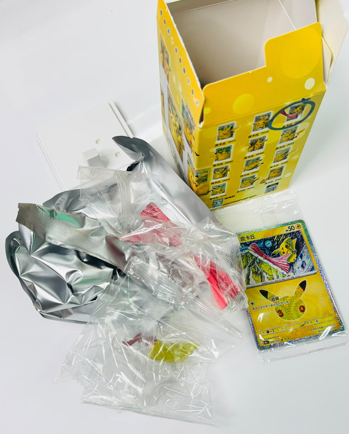 Pokemon 30th Anniversary Draw Dream Pikachu Figure #026 Tomokazu Komiya Simplified Chinese Ver