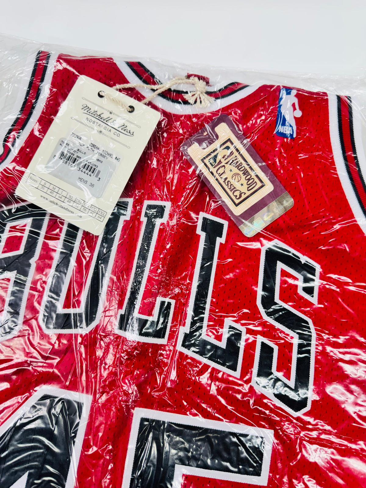 Mitchell & Ness Men's Chicago Bulls Michael Jordan #45 1994-95 Homecoming Authentic Jersey Red Size S