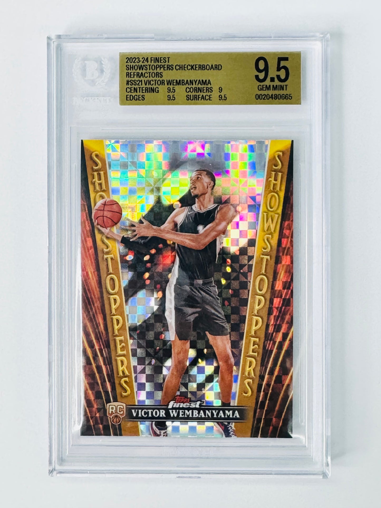 2023-24 Finest Showstoppers Checkerboard Refractors #SS21 Victor Wembanyama BGS 9.5 RC