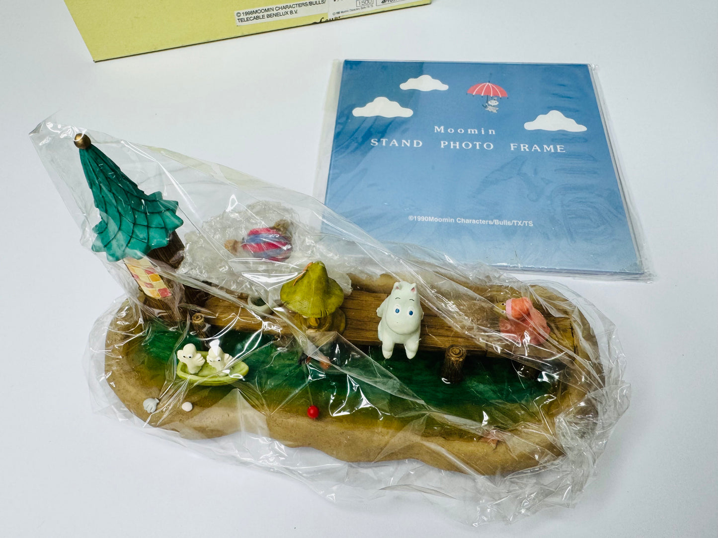 Benelic Moomin & Snufkin Stand Photo Frame 2390 Resin Rare 1998